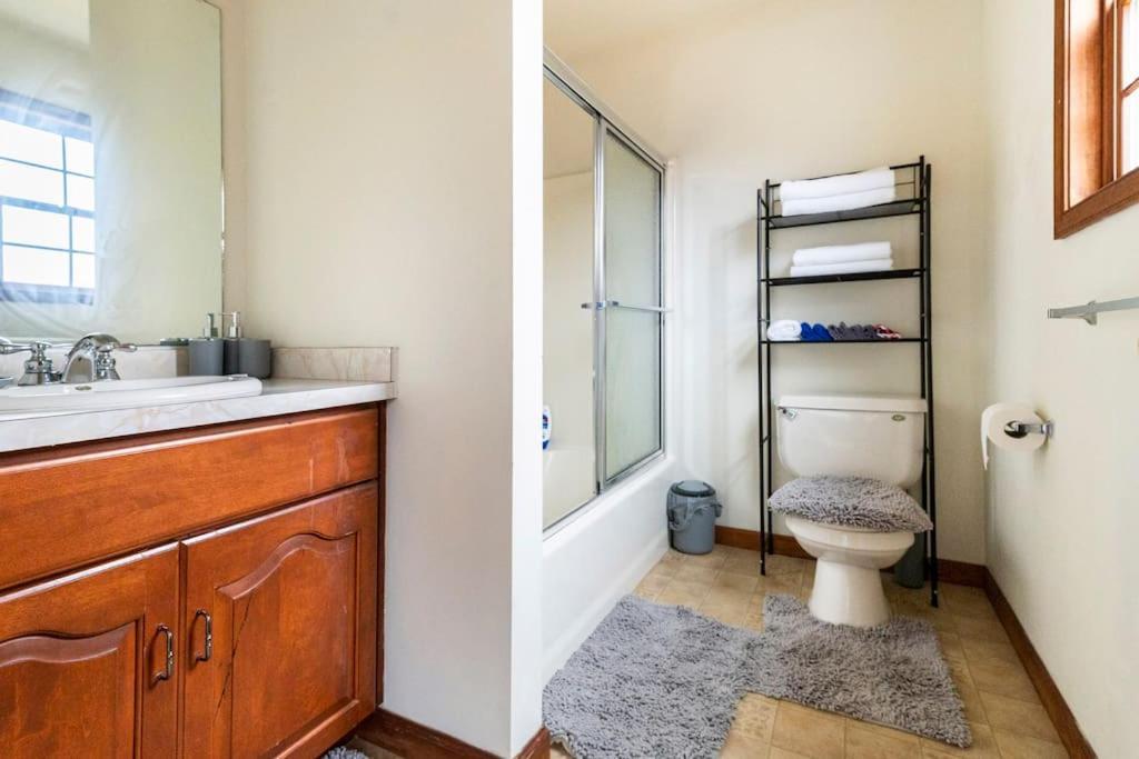 Cheerful Pocono Home Away From Home Albrightsville Экстерьер фото